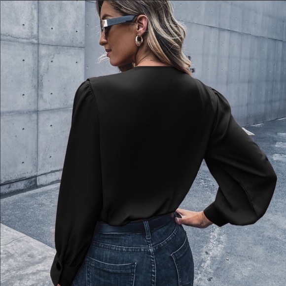 Black  classic v neck surplice bodysuit - Picture 6 of 13